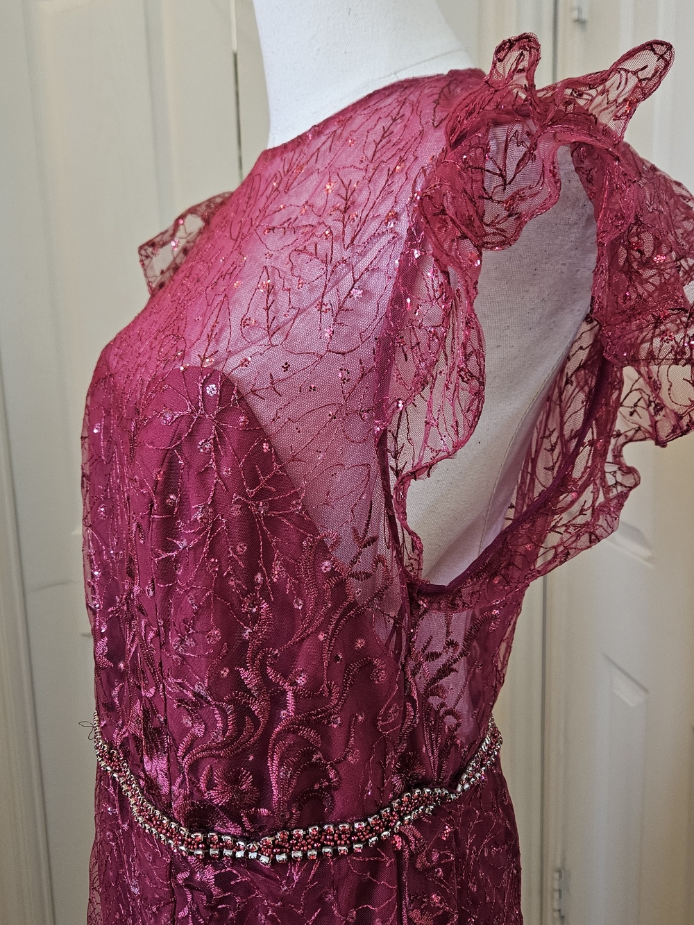 Mac Duggal Evening Gown – Size 10 – Elegant Embellished Formal Dress - Picture 7 of 15